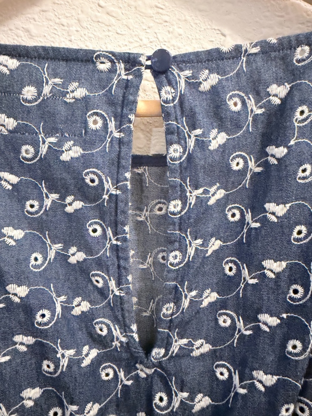 Kate Spade Broome Street Embroidered Chambray Dress Blue White Size 10 NWOT - Picture 9 of 13